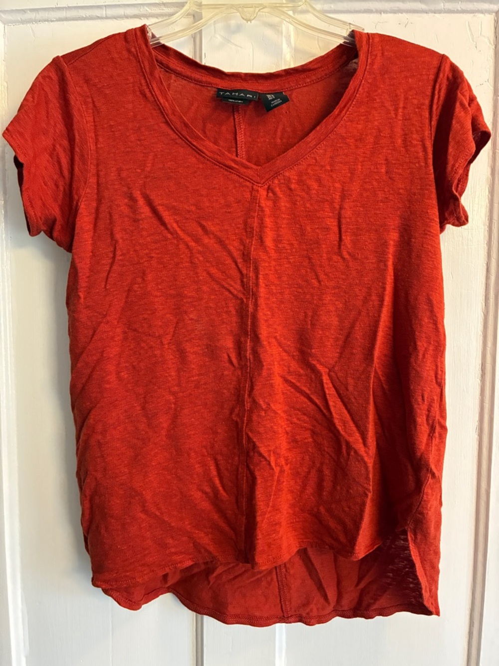 Tahari Red V-Neck 100% Linen Short Sleeve Tee